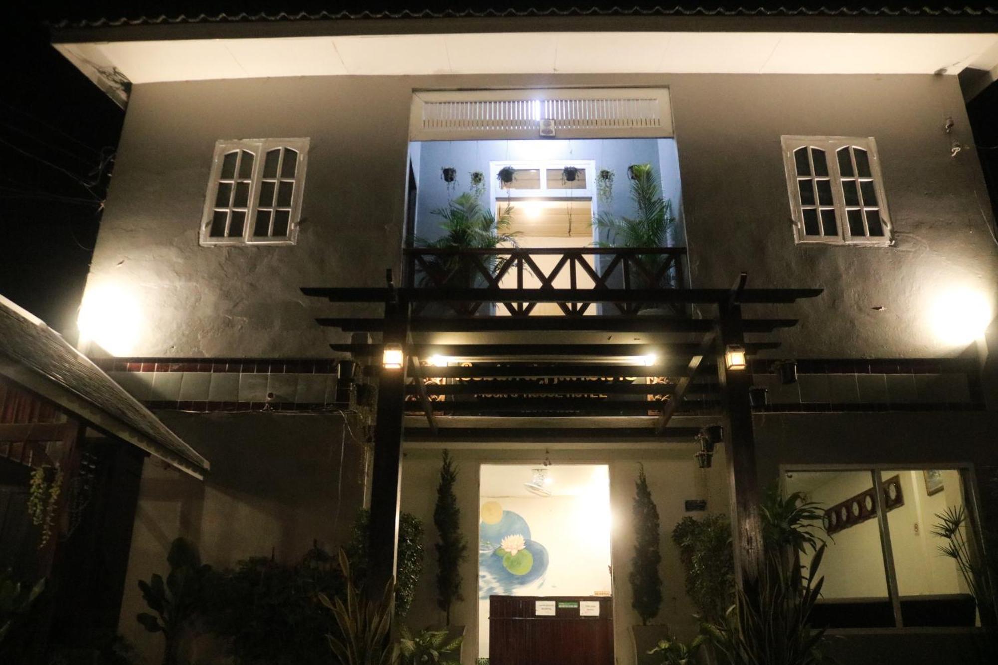 Moon'S House Luangprabang Otel Dış mekan fotoğraf
